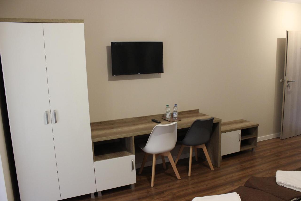 Hotel Pod Strzecha 키엘체 외부 사진